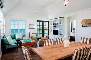 French Leave Resort, Autograph Collection