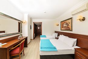 Kayamaris Hotel