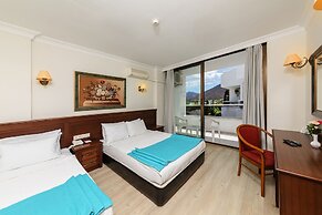 Kayamaris Hotel