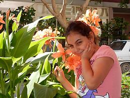 Aysev Hotel
