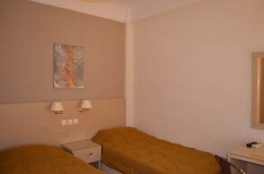 Archontissa Rooms