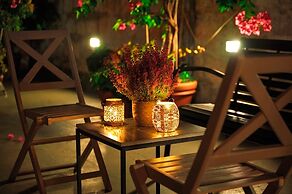 Lanterna Rooms