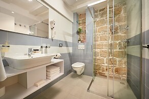 Lanterna Rooms