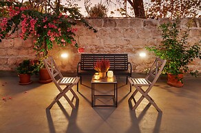 Lanterna Rooms