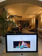 Art Hotel Pietrasanta