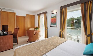 Hotel Apartamentos Cala Santanyi