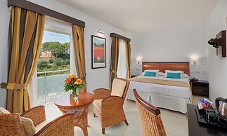 Hotel Apartamentos Cala Santanyi