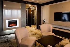 Malak Regency Hotel