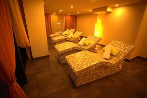 Malak Regency Hotel