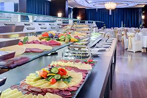 Malak Regency Hotel