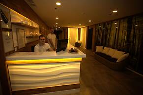 Malak Regency Hotel