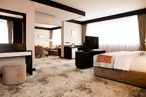 Malak Regency Hotel