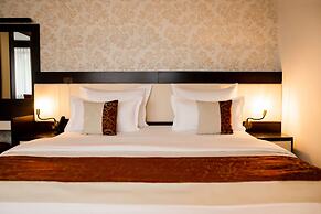 Malak Regency Hotel