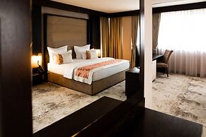 Malak Regency Hotel