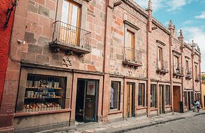 LOtel-Casa Arca