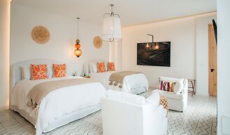 LOtel-Casa Arca