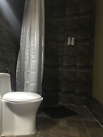 Khamsum Inn