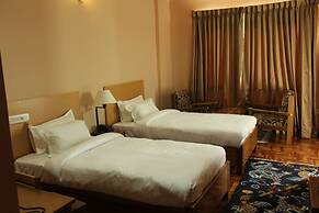 Khamsum Inn