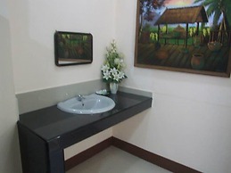 Jansupar Court