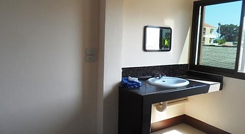 Jansupar Court