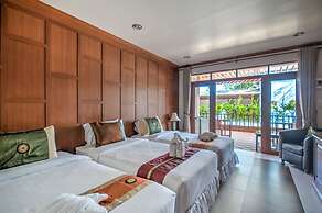 Palm Beach Resort