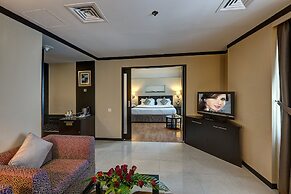 Grandeur Hotel