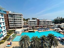 GrandBlue Resort