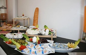 Crystal Hotel