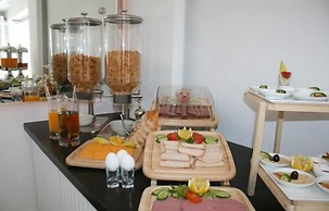 Crystal Hotel