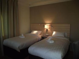 Crystal Hotel