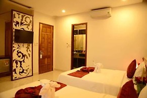 TRIIP Red Diamond