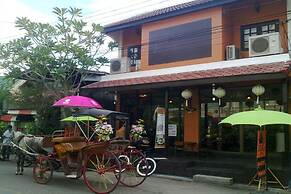 Chita Coffee & Guesthouse