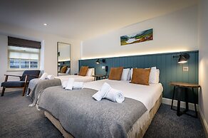 The Loch Ness Inn