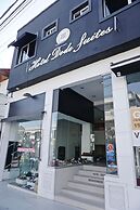 Dodo Suites