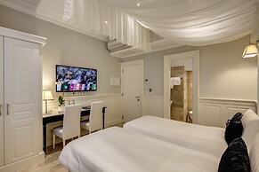 Hotel Tito