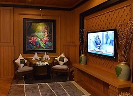 Shwe Kyun Hotel