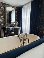 OYO The Townhouse
