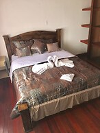 Hotel Your House