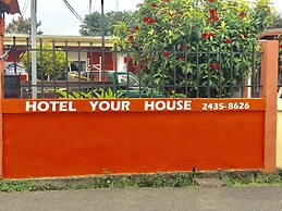 Hotel Your House