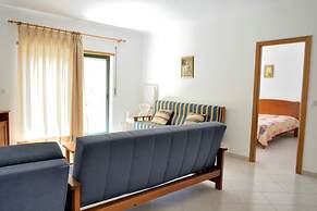 Akisol Armação Pera Beach
