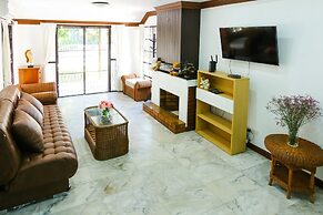 Villa de Nimman