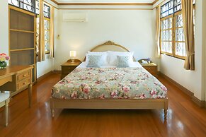Villa de Nimman