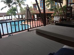 Mac Resort Hotel