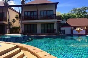 Mac Resort Hotel