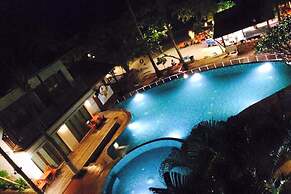 Mac Resort Hotel