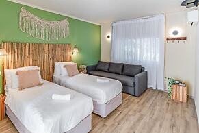 Hotel Erettz Zeelim
