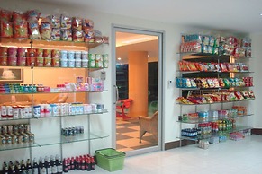 Trat Center Hotel