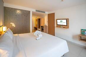 Grand Livio Kuta Hotel