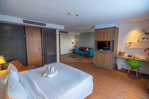 Grand Livio Kuta Hotel