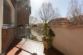 Roma Trastevere Relais Guest House